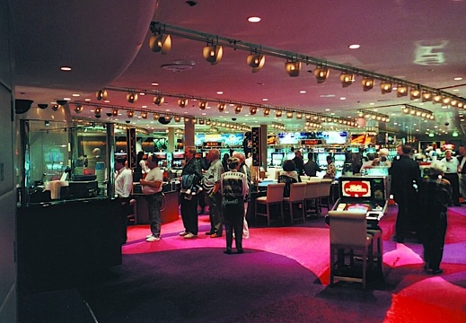 2001-06-United-States-Alaska-casino