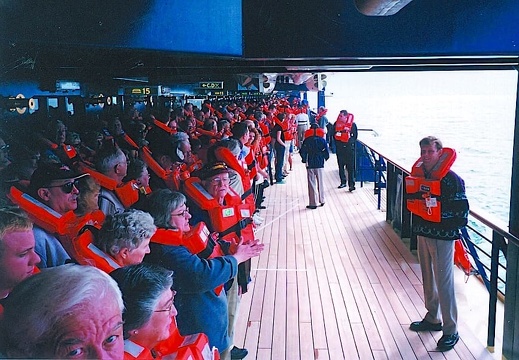 2001-06-United-States-Alaska-lifejackets