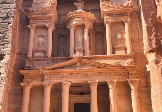 2022-11-Middle-East-Jordan-Petra-01 v15