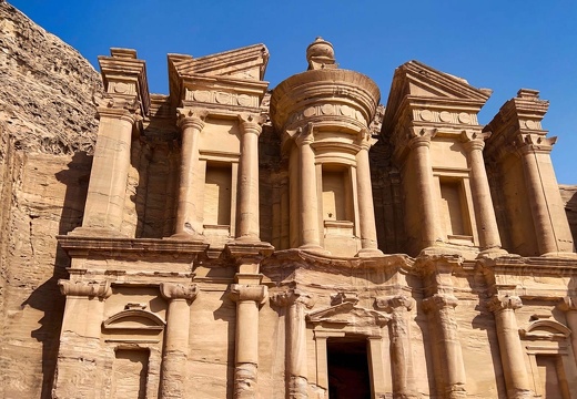 2022-11-Middle-East-Jordan-Petra-01 v69