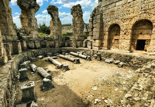 2023-05-Turkey-Perge-01 v9